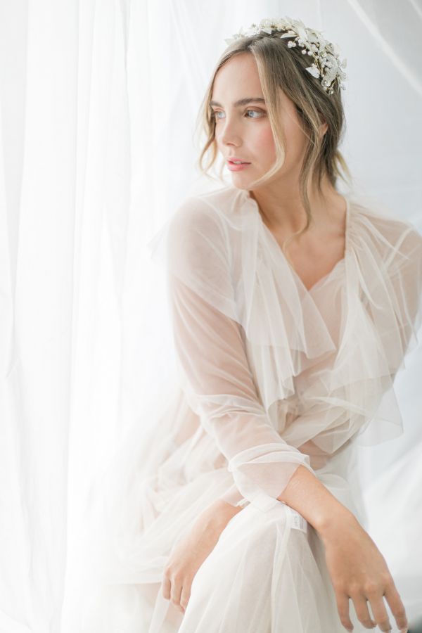 Wedding Tiaras and Headpieces in Dubai by Vanila Studio