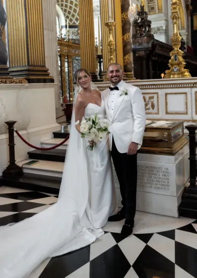 Grace E., a real Vanila bride