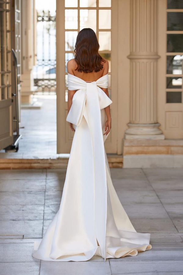 vanilla wedding boutique