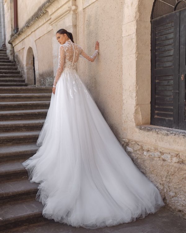 A-line Wedding Dresses By Vanila Studio